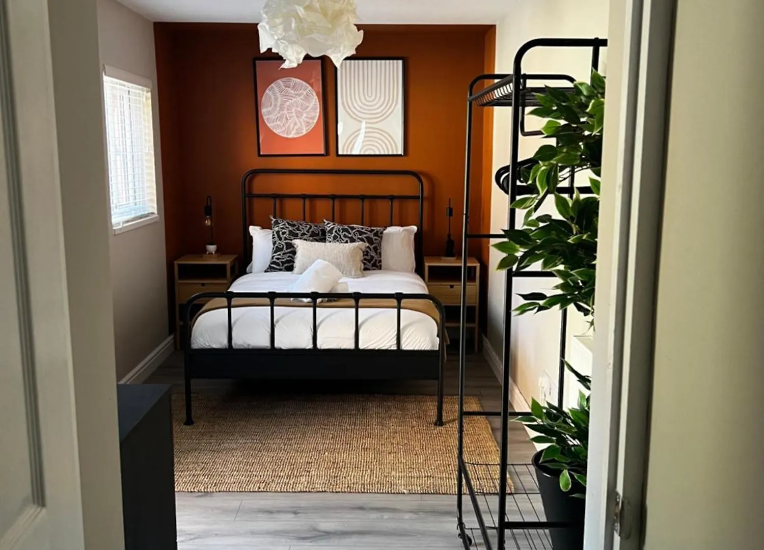 Irene Suite By Koya Homes - 2-Bedroom Bungalow, Cardiff City Centre & Free Parking 0*,
