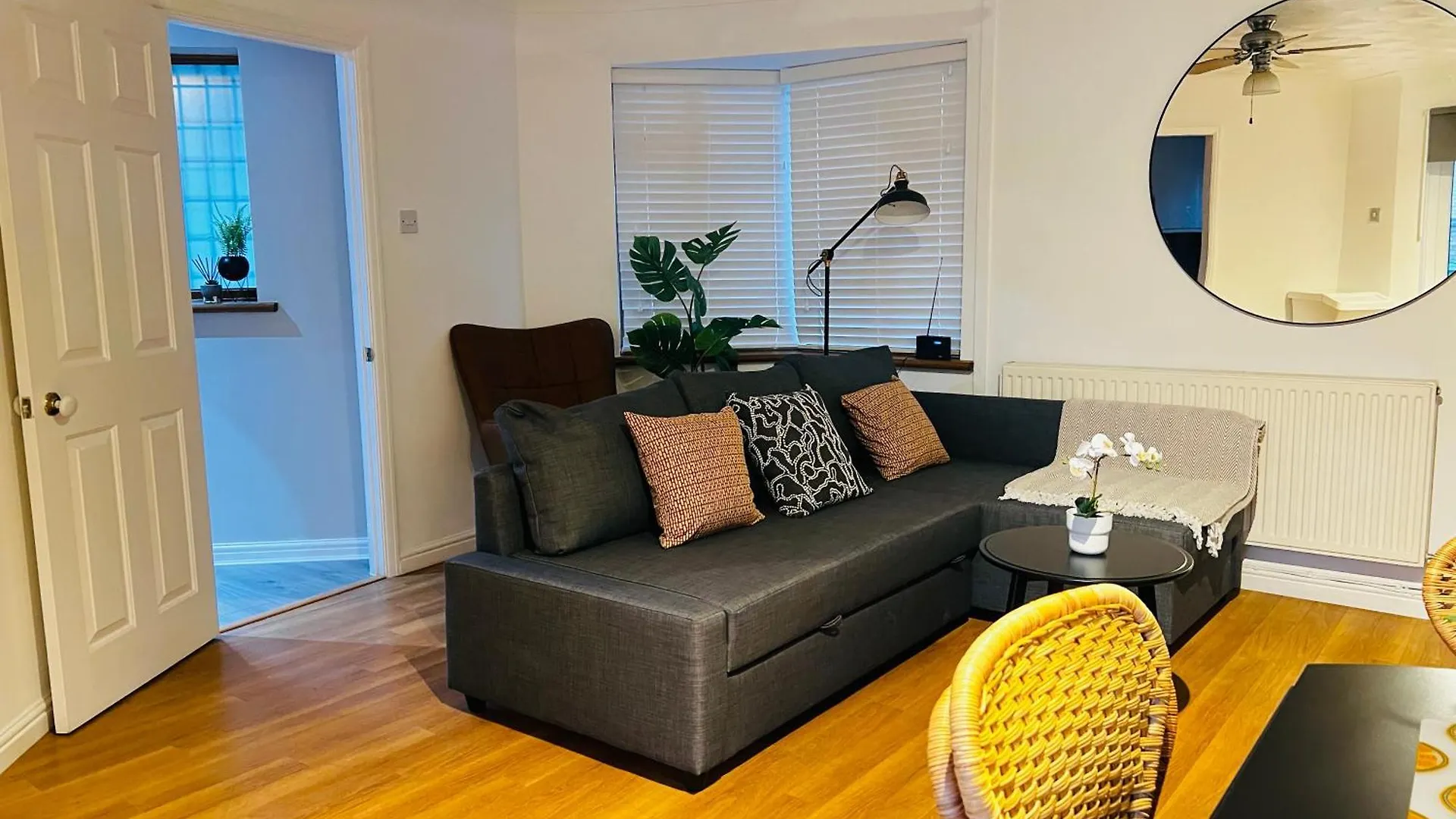 Irene Suite By Koya Homes - 2-Bedroom Bungalow, Cardiff City Centre & Free Parking